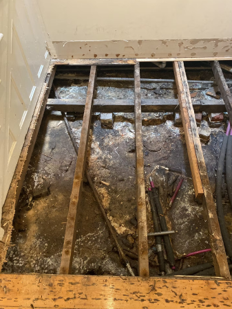 Why Sewage Cleaning Services Are Essential